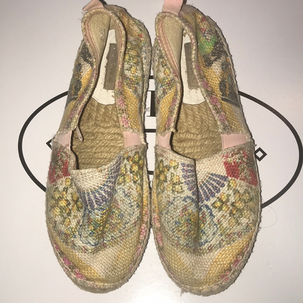 Dolce Gabbana kids 34 almost brand new